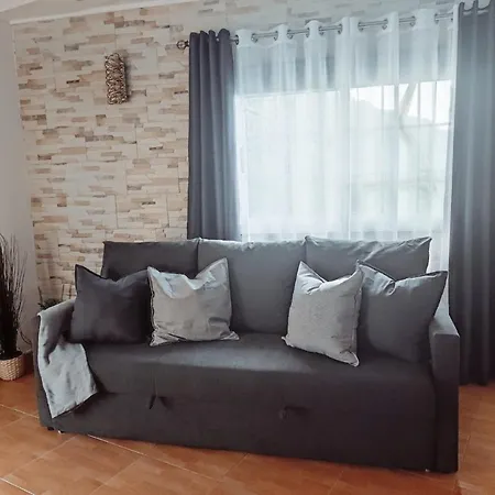 La Pera - - Canaryhousing *