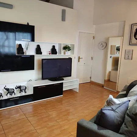 La Pera - - Canaryhousing Imada